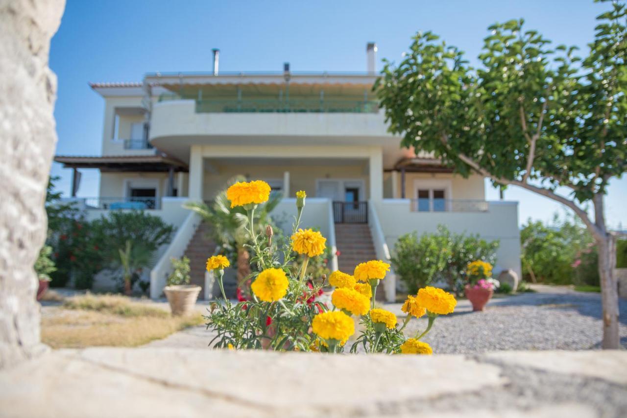 Ktima Develekou Apartamento Pigadhia  Exterior foto